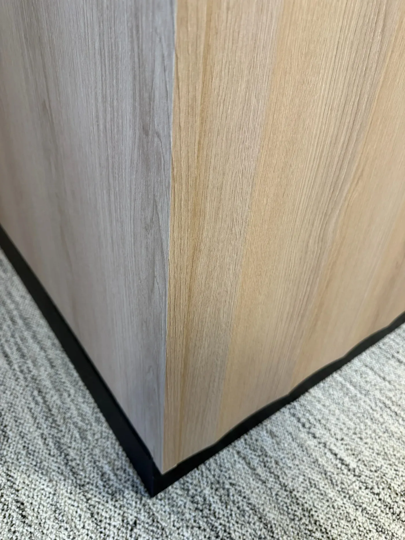 McCourt St Lobby Refurb, detail two tone corner